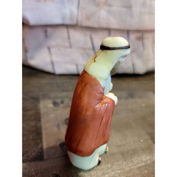 Roc Nativity wise man AS IS red robe gold Xmas Decor figure - Picture 5 of 7